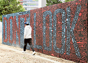 Melbourne Fringe hits Docklands