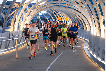 Run Melbourne returns to Docklands
