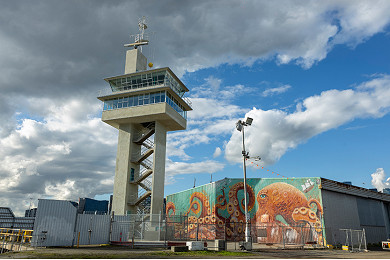 220-Shipping-Tower-6.jpg