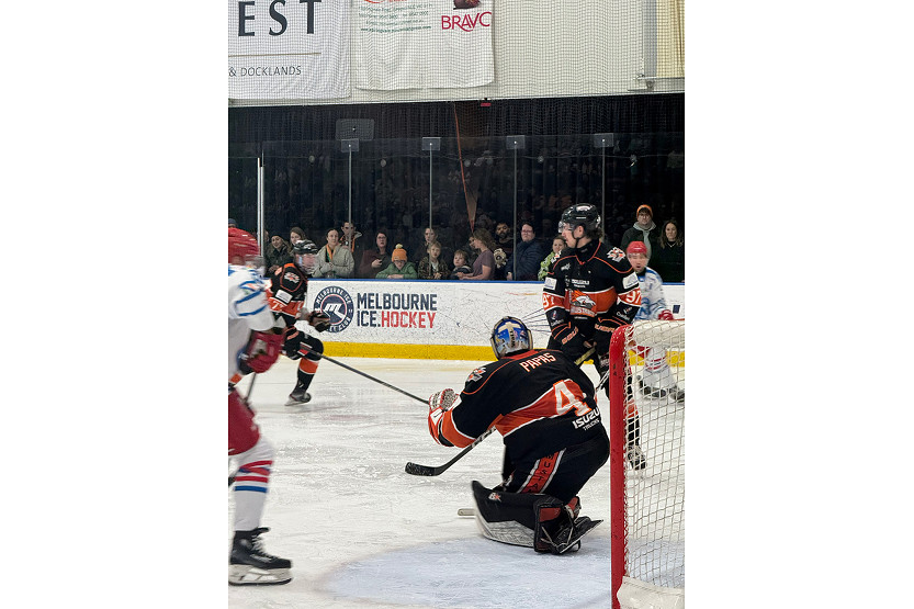 221-Ice-Hockey-1.jpg