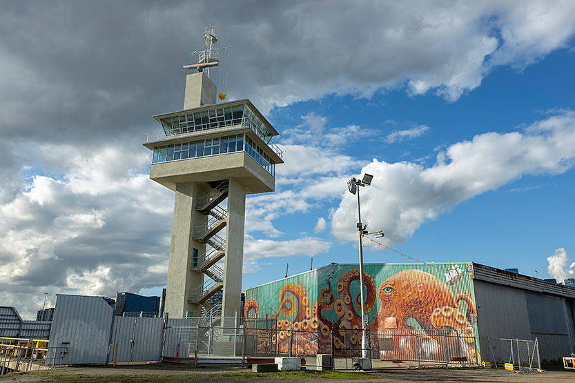 Shipping Control Tower: Hopes for heritage recognition