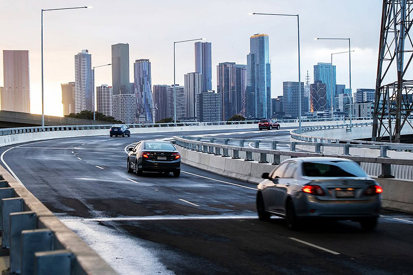 West Gate Tunnel project delivers new cycling and road extensions at Dynon Rd and Wurundjeri Way