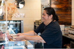 Meals with Impact launches free Docklands food market