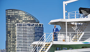 20,000 visit ferry